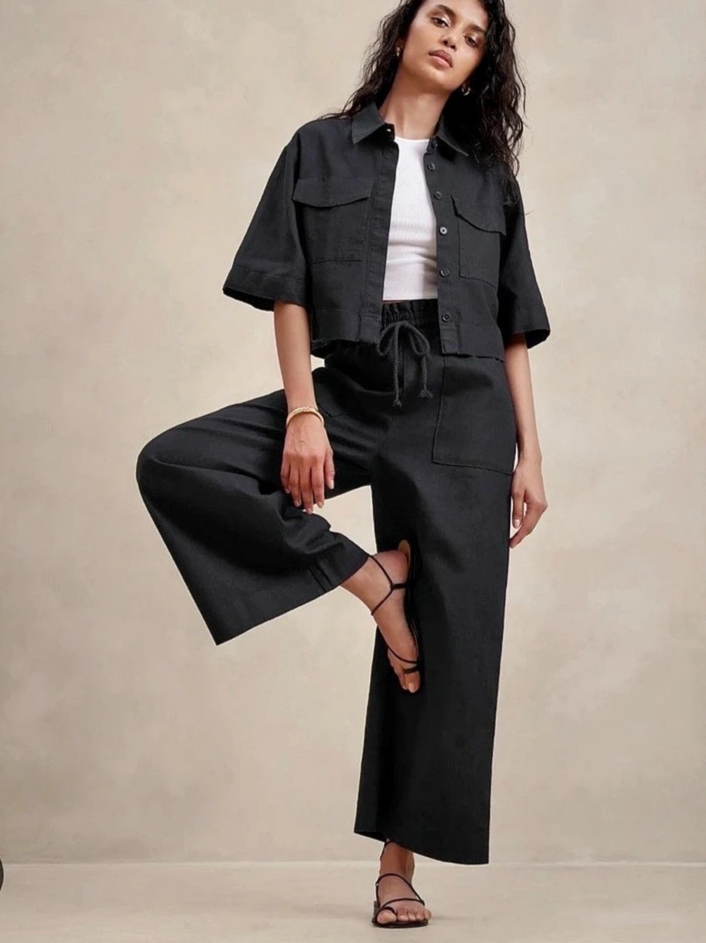 Banana Republic Hemp Cotton Wide Leg Paperbag Pant Black Cropped Pull-On Size M